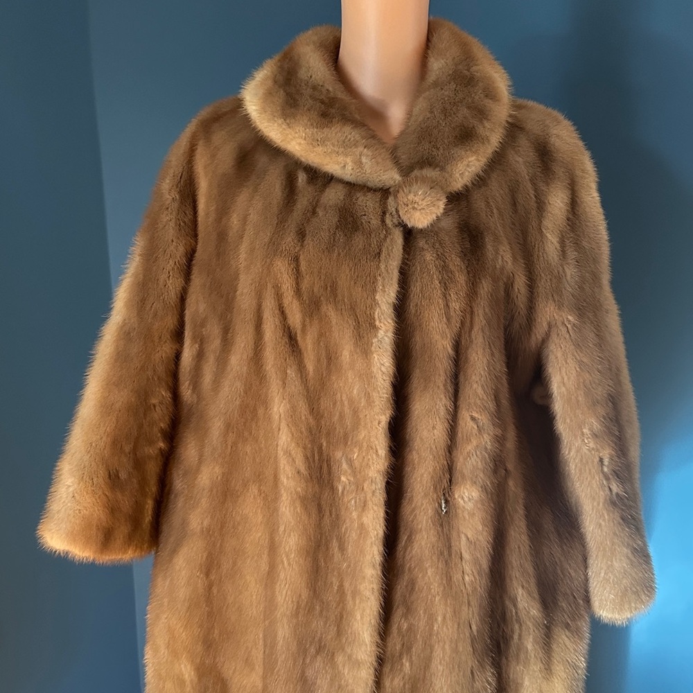 Kramer’s New Haven Mink Fur Coat Light Brown Mid Length